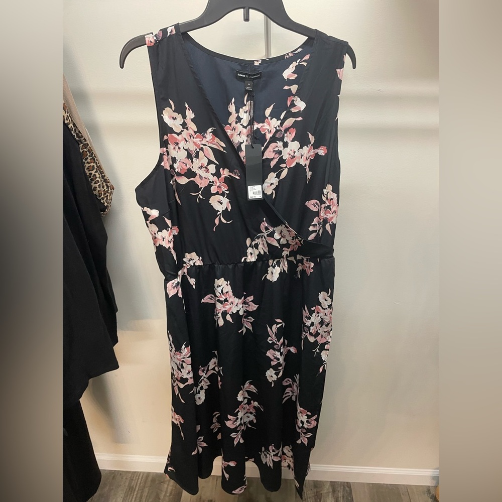 Lame Bryant mid length dress NWT